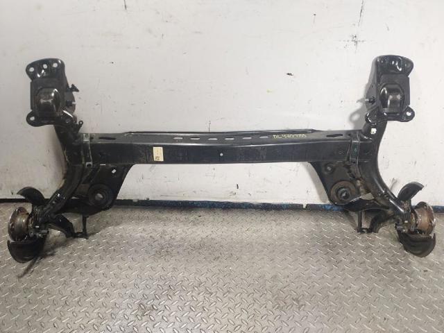5Q0501049BH VAG Subchasis trasero soporte motor  disponible Ourense