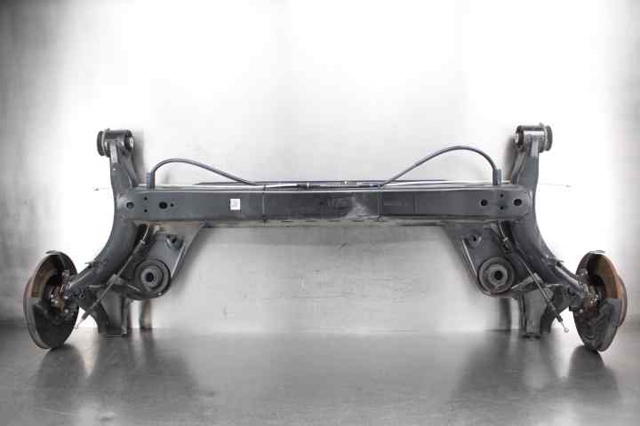Subchasis trasero Audi A3  (8VS, 8VM)