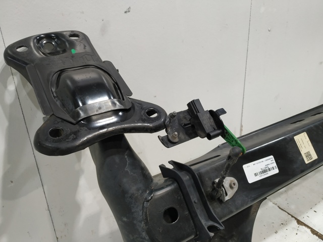 5Q0501049BJ Subchasis trasero soporte motor  comprar en Pontevedra
