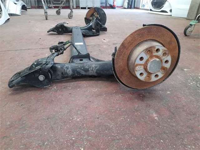 5Q0501049BJ VAG Subchasis trasero soporte motor  comprar en Lleida