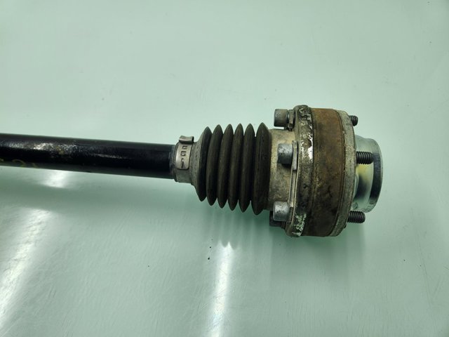 VAG 5Q0501204C Semieje trasero derecho comprar Barcelona
