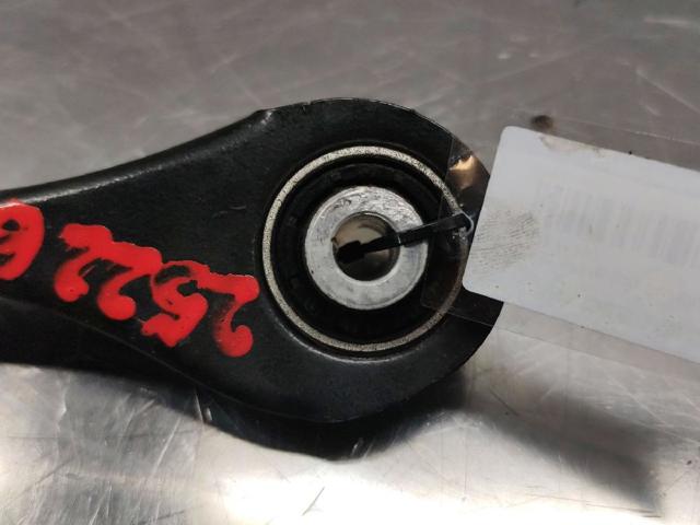 VAG 5Q0501529E Brazo transversal de suspensión trasera  disponible Lugo