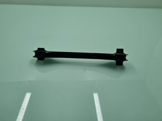 5Q0501529E Brazo transversal de suspensión trasera comprar Sevilla