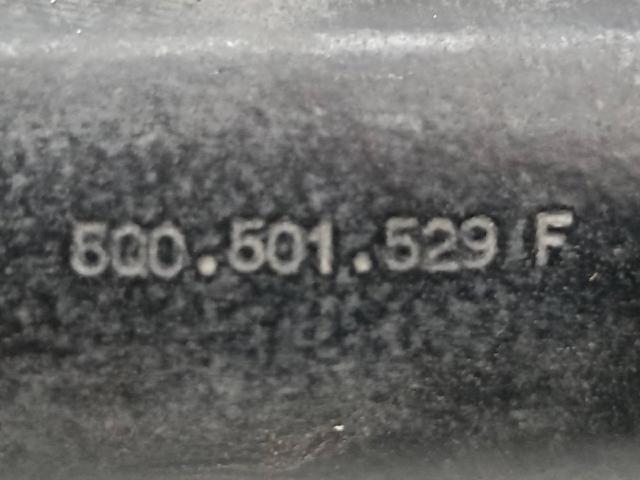 5Q0501529F Brazo transversal de suspensión trasera  en stock Castellón