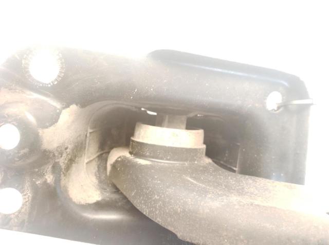 5Q0505223D Barra oscilante, suspensión de ruedas, trasera izquierda comprar Sevilla