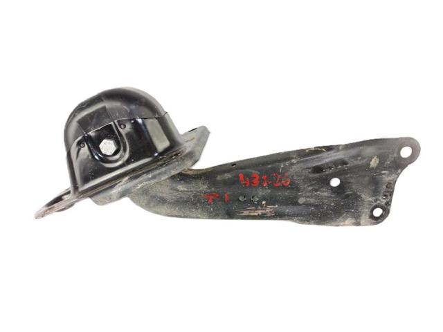 5Q0505225C Brazo longitudinal inferior izquierdo de la suspensión trasera  comprar en Zaragoza
