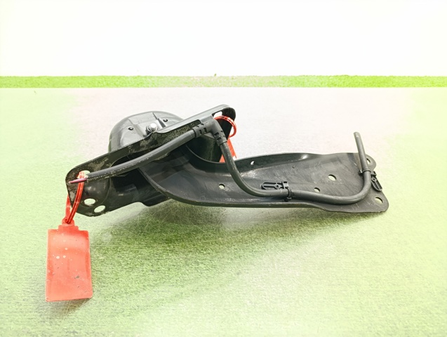 5Q0505226C Brazo longitudinal inferior derecho de la suspensión trasera  comprar en Zaragoza