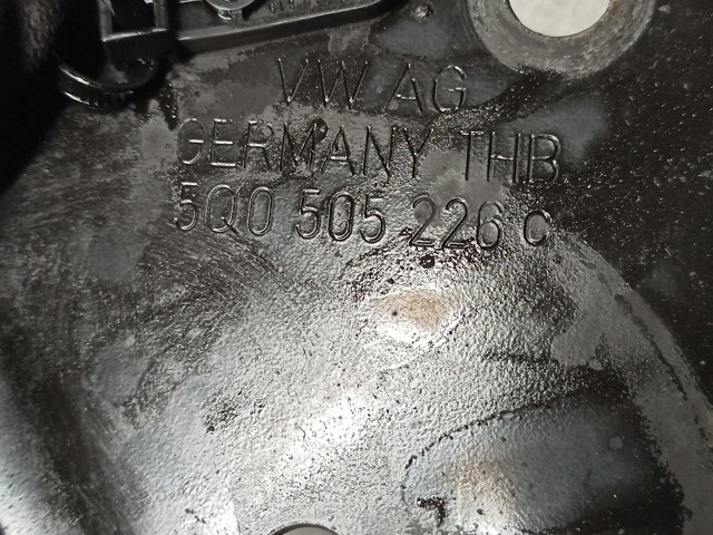 5Q0505226C VAG Brazo de suspensión, trasera derecha  en stock Córdoba