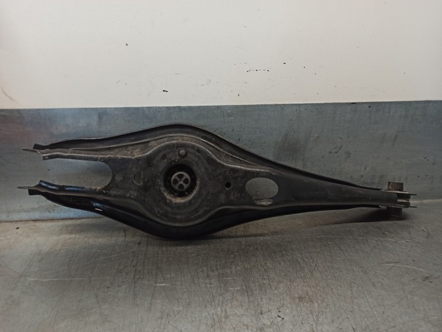 5Q0505311D VAG Brazo inferior trasero izquierdo/derecho  en stock Gandía