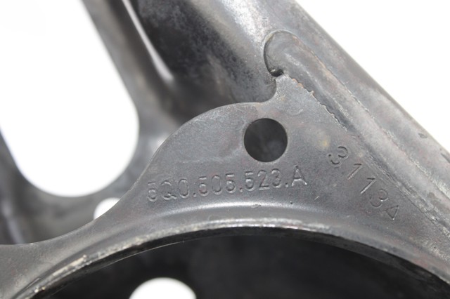 5Q0505311D VAG Brazo inferior trasero izquierdo/derecho  comprar en Oviedo