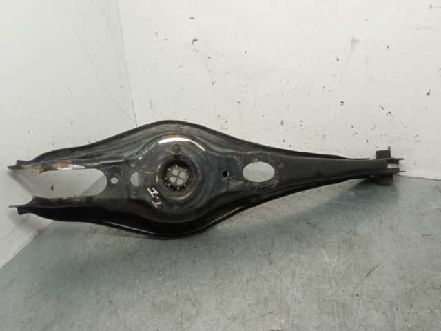 5Q0505311D VAG Brazo inferior trasero izquierdo/derecho  disponible Alicante