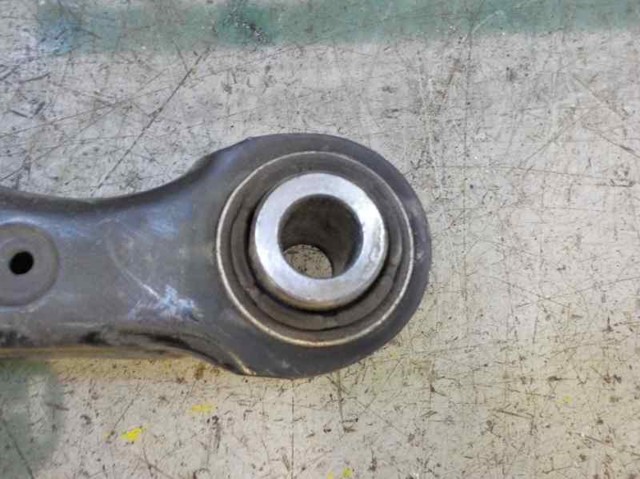 VAG 5Q0505323D Brazo superior de suspensión trasera izquierdo/derecho  comprar en Albacete