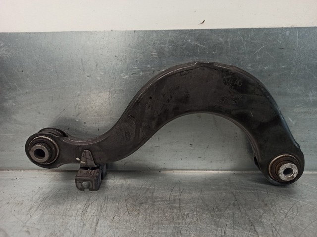 5Q0505351B Brazo superior de suspensión trasera izquierdo/derecho  comprar en Zaragoza