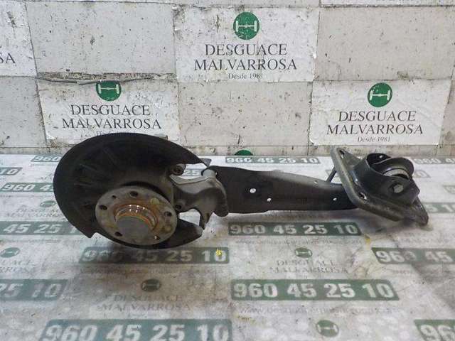 5Q0505436F Mangueta trasera derecha  disponible Málaga