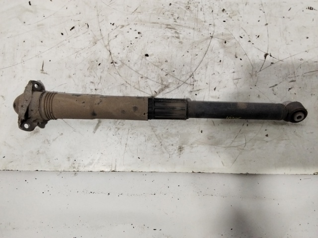 5Q0513049HP Amortiguador trasero  en stock Sabadell