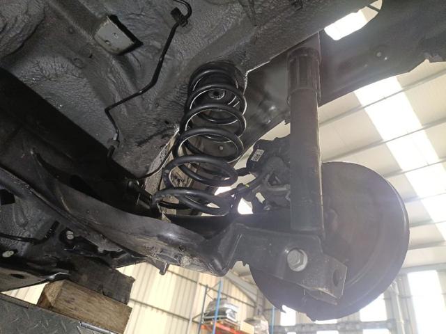 5Q0513049HP VAG Amortiguador trasero  disponible Alicante