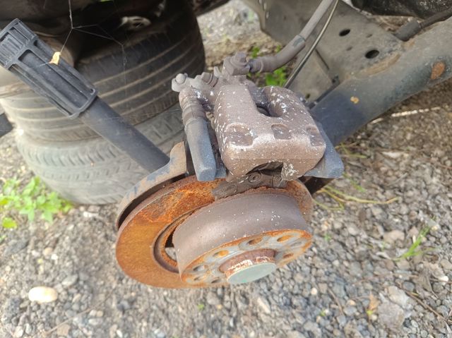 VAG 5Q0598611 Cubo trasero  comprar en Murcia