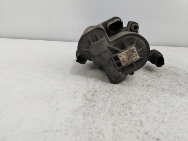 5Q0615406 Motor del actuador de la pinza de freno trasera  disponible Utrera