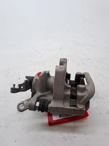 5Q0615423B Pinza de freno trasera izquierda  en stock Granada