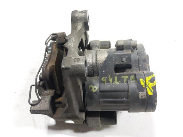 5Q0615424E Pinza de freno trasera derecha  en stock Sabadell