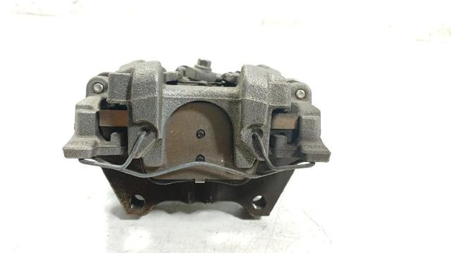 5Q0615424E Pinza de freno trasera derecha  en stock Castellón