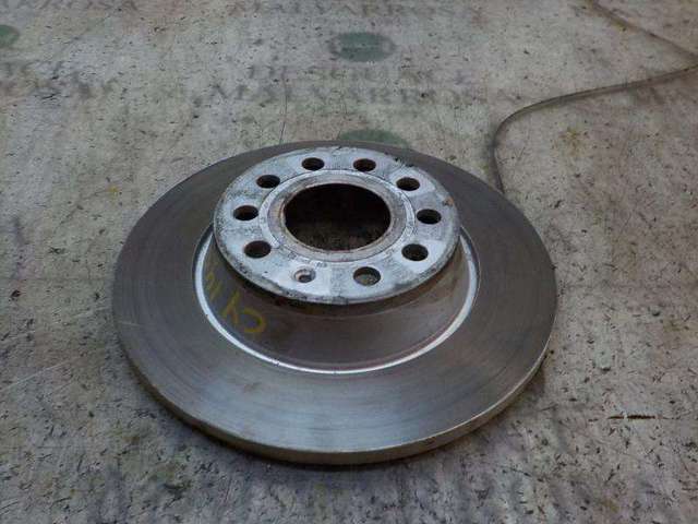 5Q0615601G Disco de freno trasero  en stock Castellón