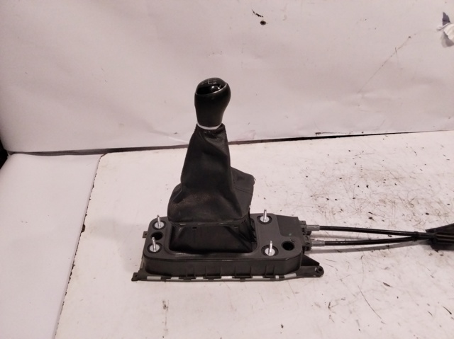 5Q0711049AP VAG Palanca de cambios comprar Bilbao