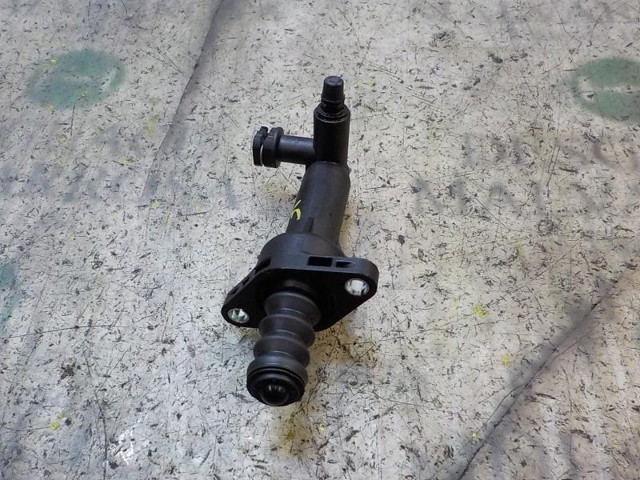 5Q0721261D VAG Bombin de embrague comprar Bilbao