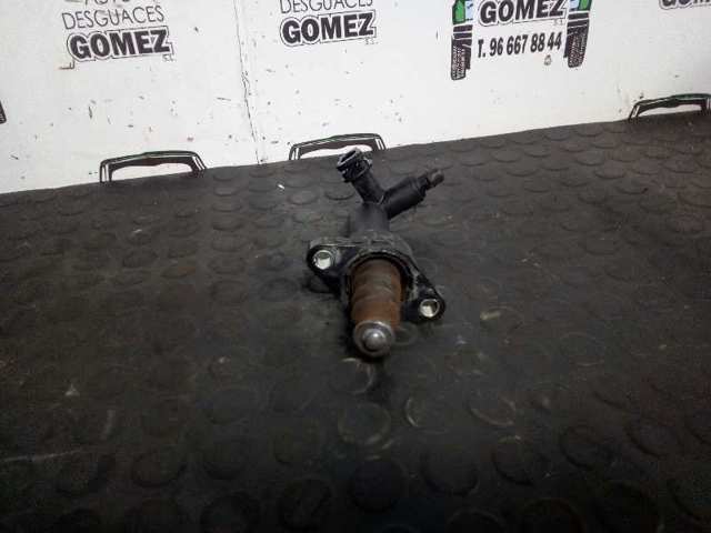 Cilindro receptor, embrague Seat Ibiza 5 KJ1, KJG