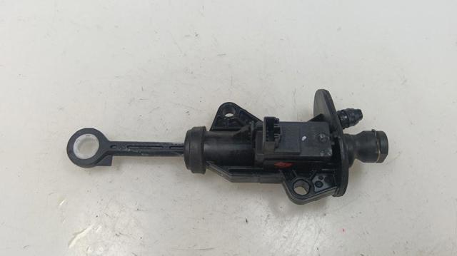 Cilindro maestro de embrague para Audi A3 8YA, 8YF
