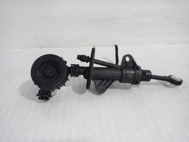 5Q0721388J VAG Cilindro maestro de embrague  comprar en Oviedo