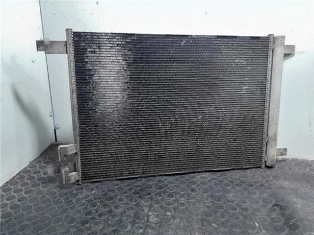 5Q0816411AA Condensador aire acondicionado  en stock Granada