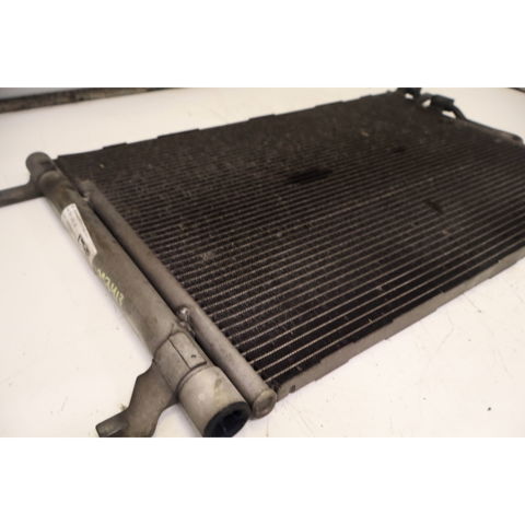 VAG 5Q0816411AB Condensador aire acondicionado  en stock Terrassa
