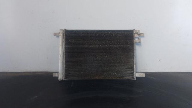 VAG 5Q0816411BC Condensador aire acondicionado  en stock Terrassa
