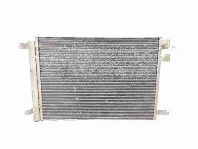 VAG 5Q0816411M Condensador de aire acondicionado  disponible España