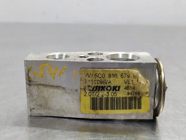 5Q0816679B Válvula TRV del aire acondicionado  disponible Málaga