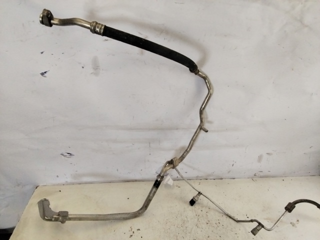 5Q0816743D Manguera de aire acondicionado de evaporador al compresor  en stock Granada