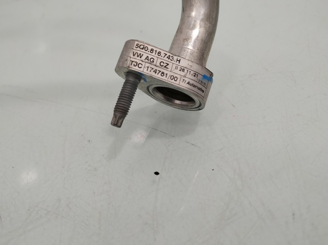 5Q0816743H Manguera de aire acondicionado de evaporador al compresor  comprar en Pontevedra