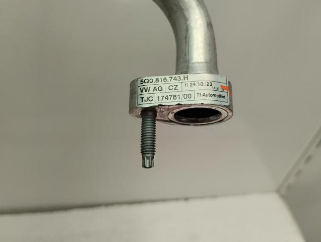 5Q0816743H VAG Manguera de aire acondicionado de evaporador al compresor comprar Alcalá