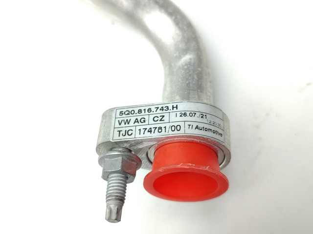 VAG 5Q0816743H Manguera de aire acondicionado de evaporador al compresor  comprar en Ponferrada