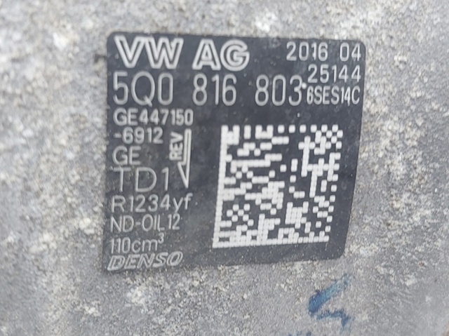 5Q0816803 Compresor de aire acondicionado  disponible Burgos