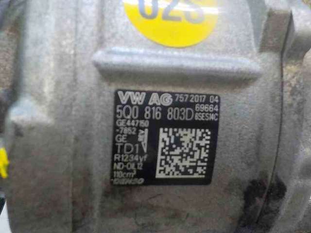 VAG 5Q0816803D Compresor de aire acondicionado  disponible Lugo