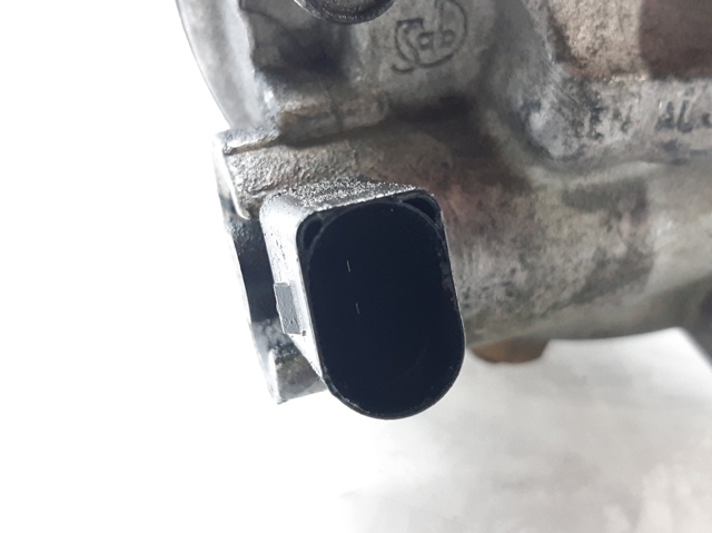 VAG 5Q0816803D Compresor de aire acondicionado comprar Pamplona