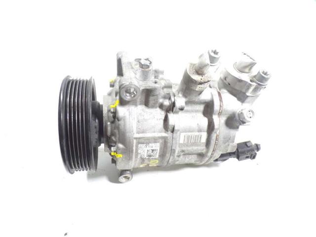VAG 5Q0816803D Compresor de aire acondicionado  en stock Terrassa