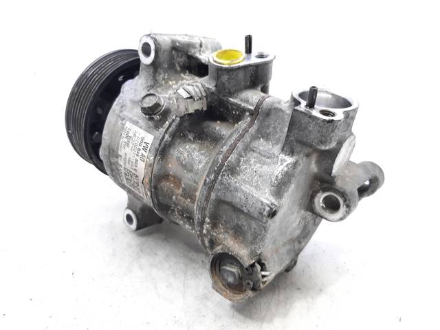 5Q0816803E Compresor de aire acondicionado  disponible Burgos
