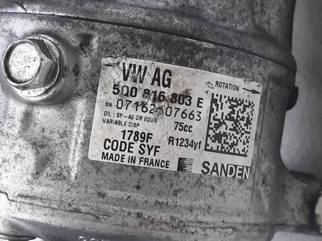 VAG 5Q0816803E Compresor de aire acondicionado  en stock Salamanca