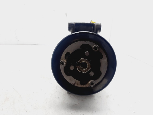 5Q0816803H Compresor de aire acondicionado  disponible Utrera