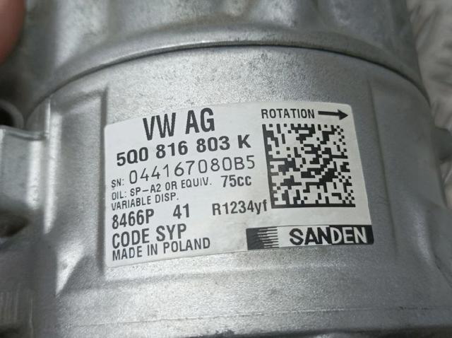 VAG 5Q0816803K Compresor de aire acondicionado  en stock Terrassa