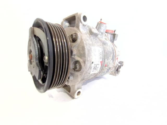 VAG 5Q0816803K Compresor de aire acondicionado  en stock Terrassa