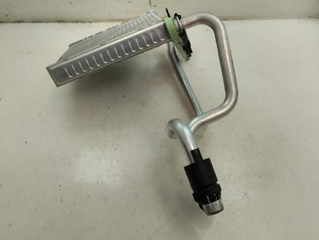 5Q0819031 Radiador de calefacción  disponible Málaga